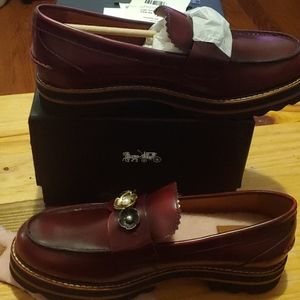 Coach Lenox loader step sz. 9